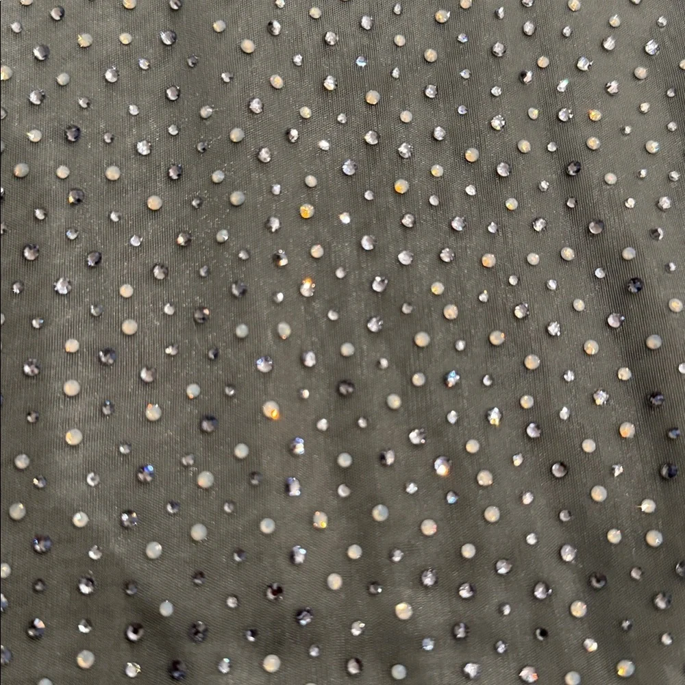 Giorgio Armani Crystal Embellished Sleeveless Top Olive Green Silk Blend Size 48 - Picture 4 of 5